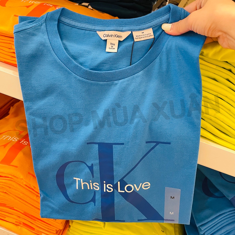 Áo thun Unisex nam nữ Calvin Klein Pride Relaxed Fit Monogram Logo Crewneck T-Shirt - NHIỀU MÀU