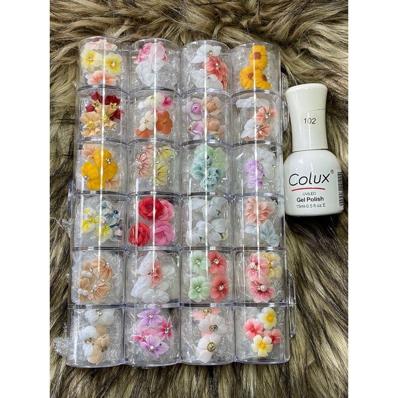 Set hoa trắng, mix màu 100 bông mix mẫu trong shop.không bao gồm khay.