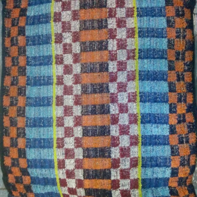 2 khăn thổ cẩm
