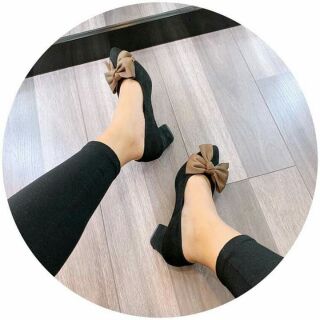 Combo sữa, giày😍😍😍😍😍😍😍😍😍😍😍😍😍😍😍😍😍