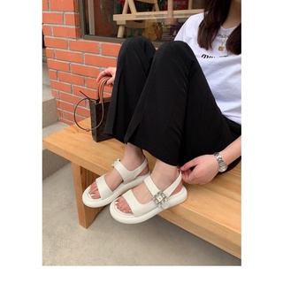 Sandal bệt, sandal đế bằng khoá vuông siêu êm chân