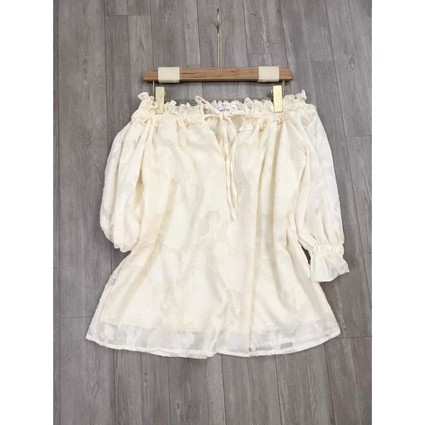 💢💢Áo trễ vai hoa hot dã mannn 💥💥💥