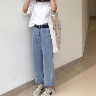 Quần jean suông cạp cao