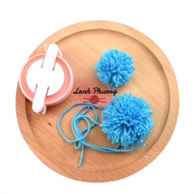 Dụng Cụ Làm Cục Bông Tròn Pompom Knitting Loom