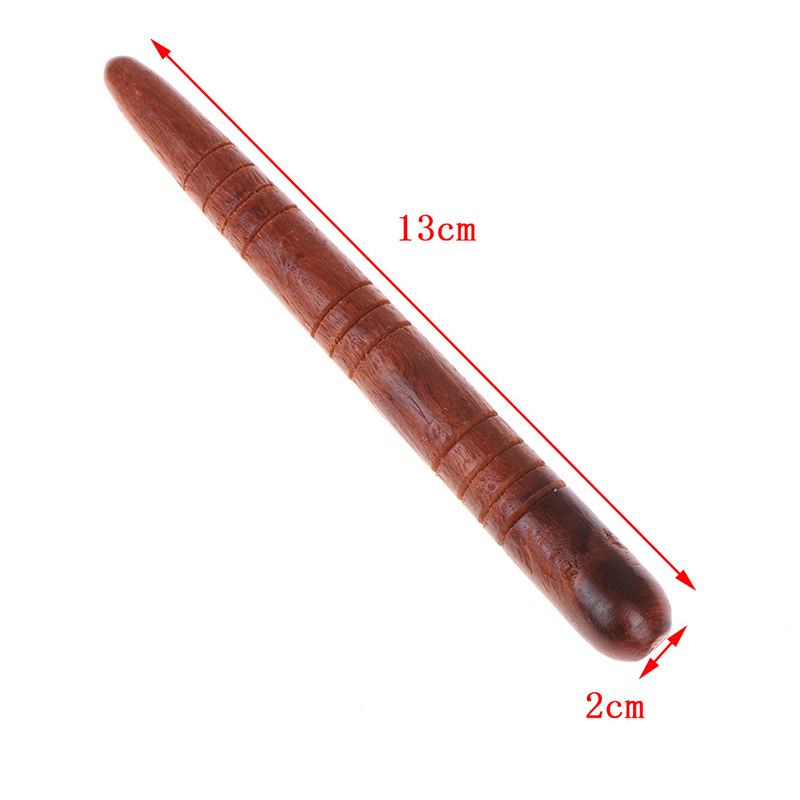Dụng cụ gỗ mát xa chân tiện lợi