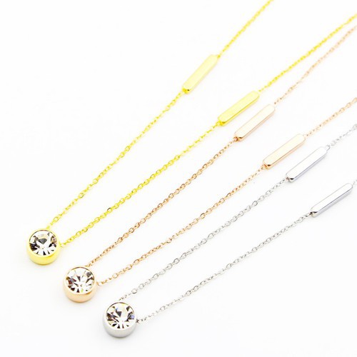 Dây Chuyền Titan Ko Đen Mặt Đá Nhân Tạo Nhỏ Xinh TT 2803