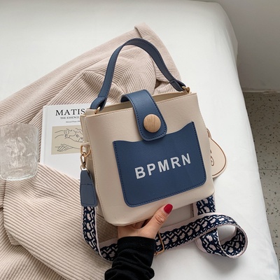 Túi xách nữ-- Túi đeo chéo hình gấu nhiều màu siêu dễ thương