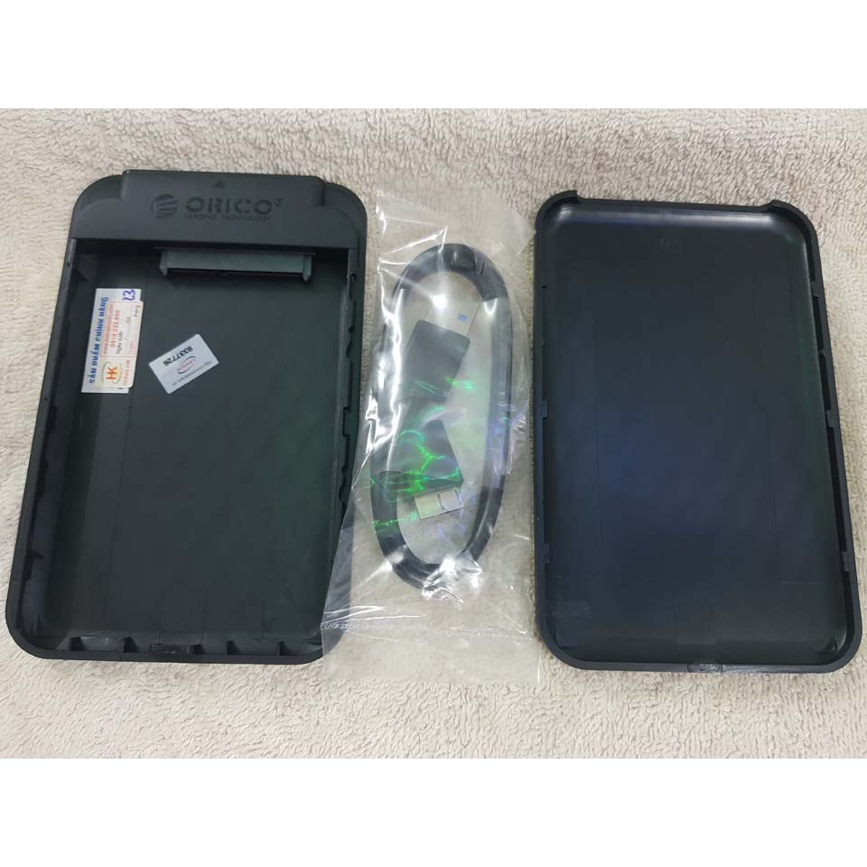 Hộp đựng ổ cứng 2.5 inch ORICO 2520U3 tốc độ USB 3.0 màu đen | BigBuy360 - bigbuy360.vn