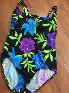 Áo tắm 1 mảnh hoa