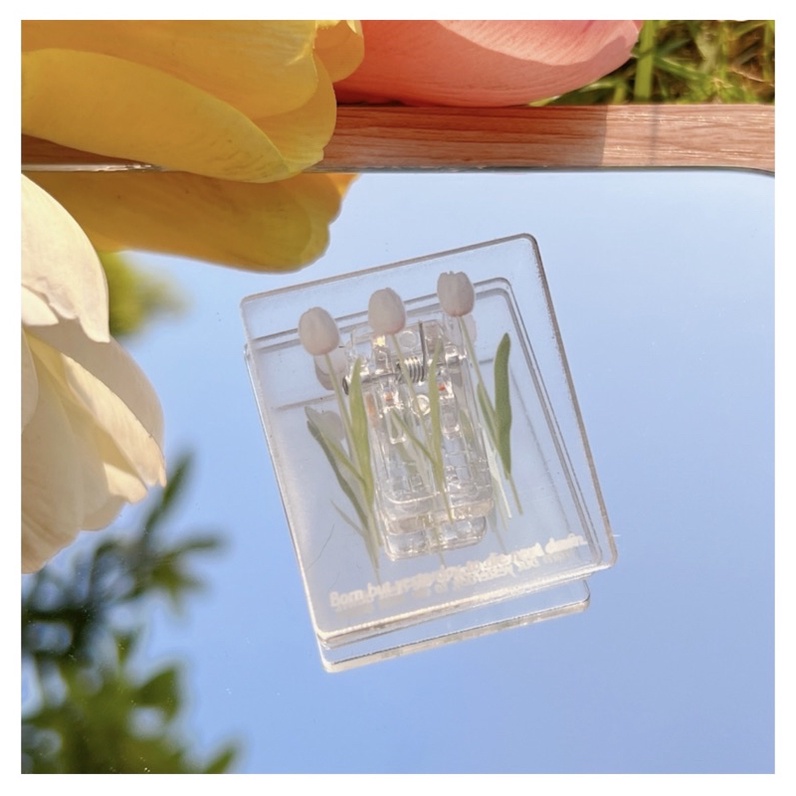 Kẹp tài liệu hình hoa tulip trong suốt dễ thương