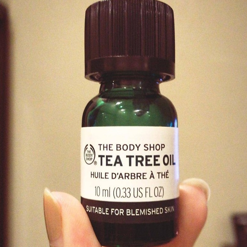 [Mã COS1904 giảm 8% đơn 300K] The Body Shop Tea Tree Oil - Tinh Dầu Tràm Trà Giảm Mụn 10ml | BigBuy360 - bigbuy360.vn