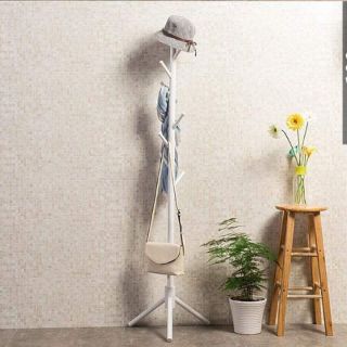 Cây treo đồ gỗ tiện dụng