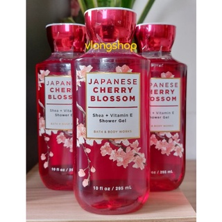 Sữa tắm BATH & BODY WORKS -Japanese Cherry Blossom (295ml) của Mỹ