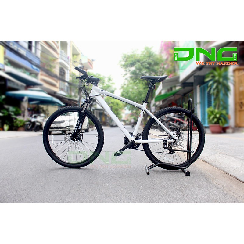 Xe đạp địa hình GIANT ATX 660 2020 trắng- đen