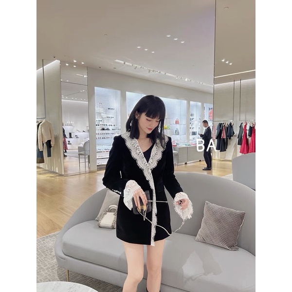 Áo Vest Nhung phối ren QC