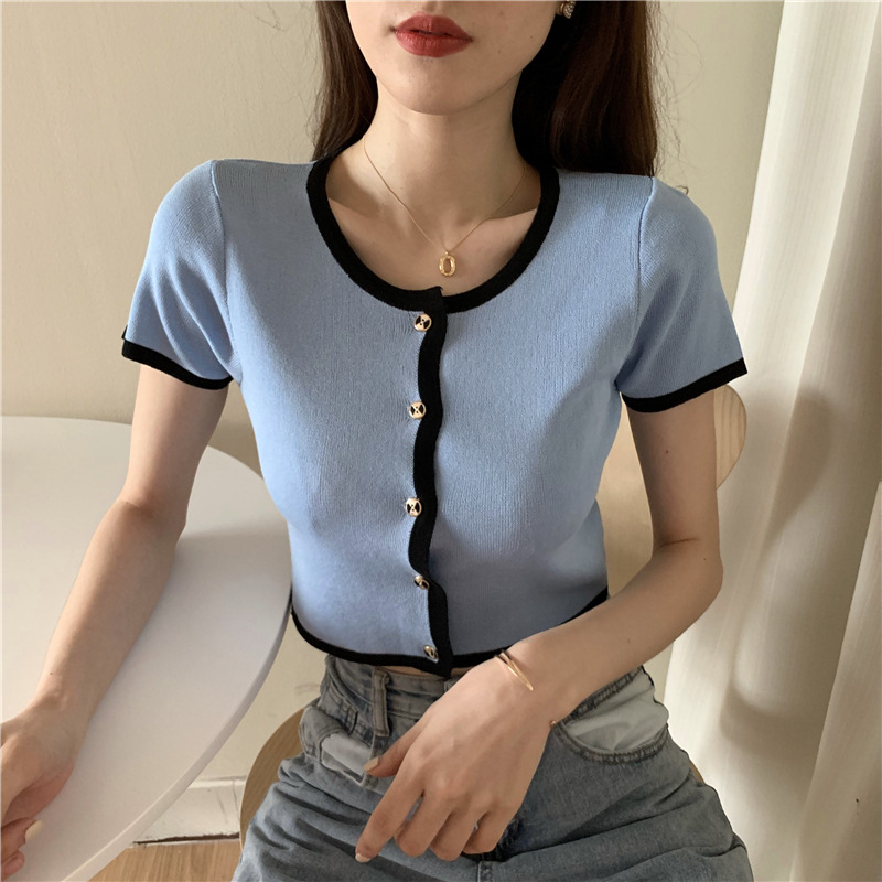 Áo Croptop Dệt Kim Tay Ngắn Cổ Chữ V F060