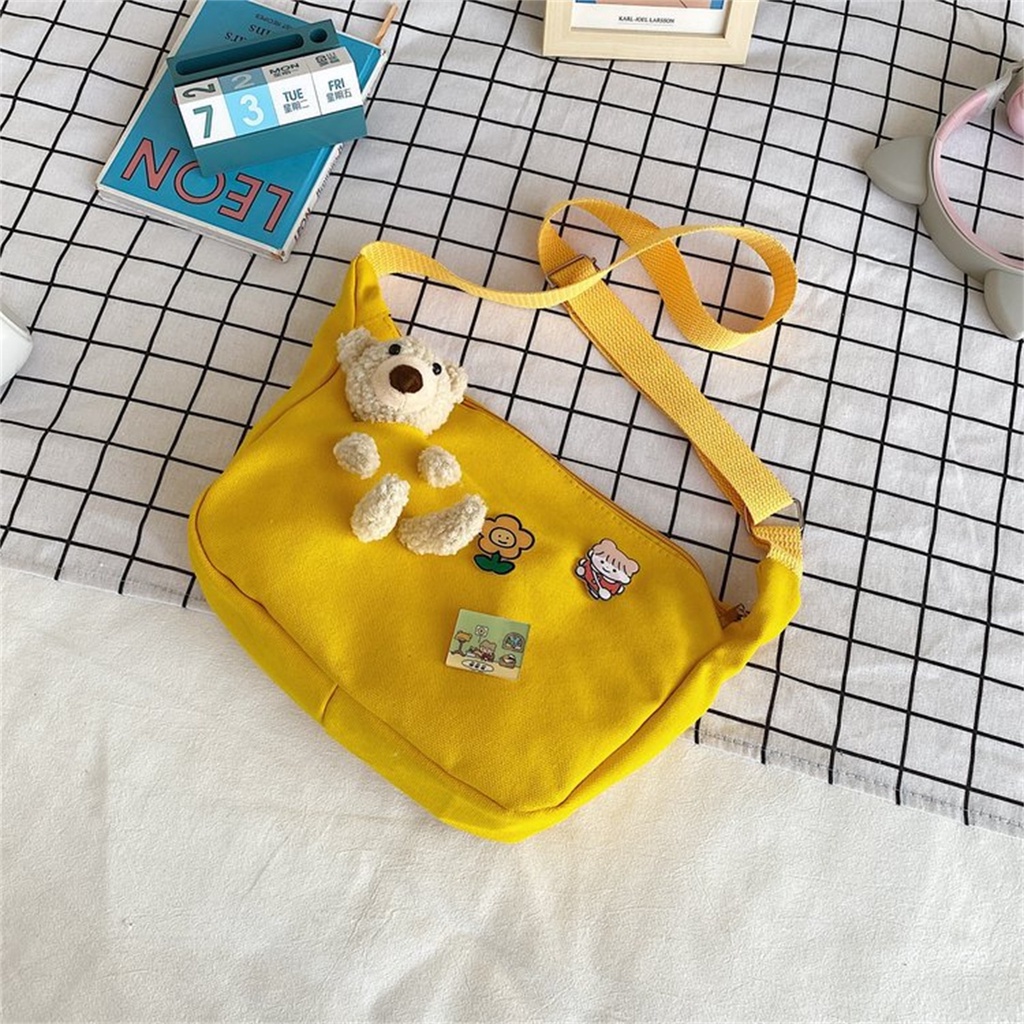 Túi vải dễ thương của phụ nữ 2022 mới phim hoạt hình búp bê gấu nhỏ túi vai vermont055