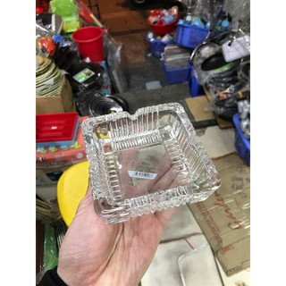 Gạt Tàn Thủy tinh Vuông Trung