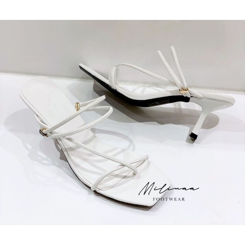 sandal gót nhọn 7p