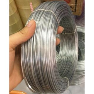 Kẽm bọc nhựa 1.5mm. Giá 3k/m