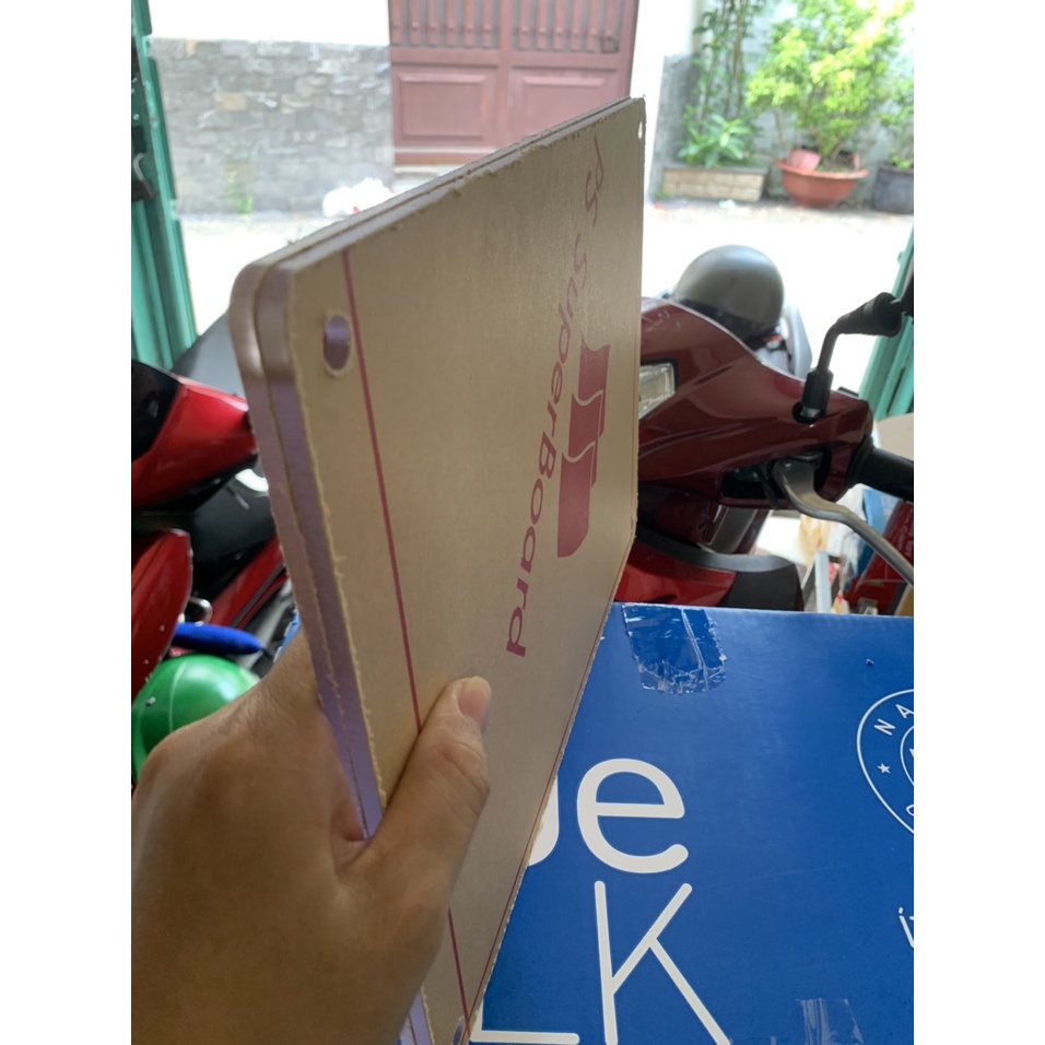 KHUNG TRANH MICA A4, A5, CHÂN INOX