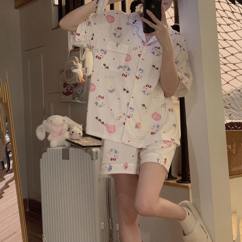 Bộ Đồ Ngủ Ngắn Tay Họa Tiết Hello Kitty Phong Cách Nhật Bản Cho Nữ