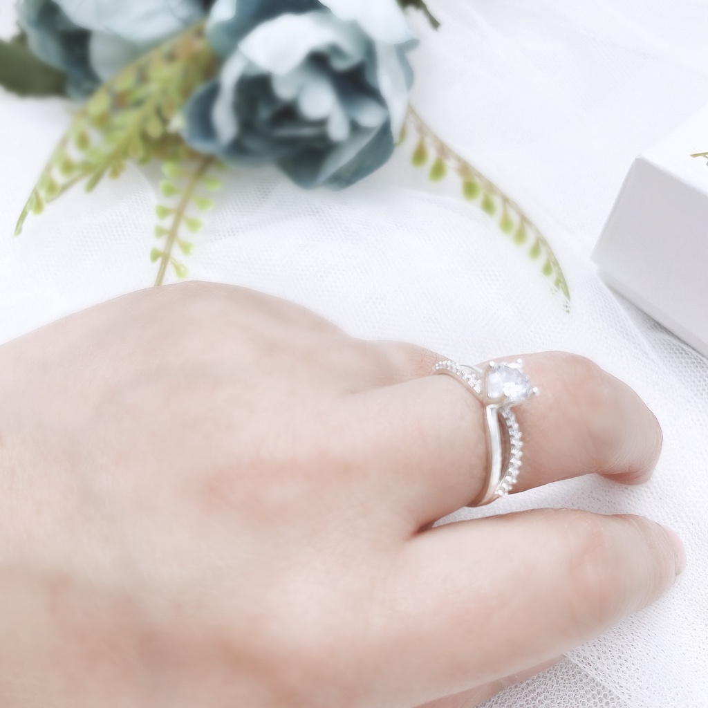 Nhẫn bạc ATJ9034 dành cho nữ đính đá thân chéo ANTA Jewelry