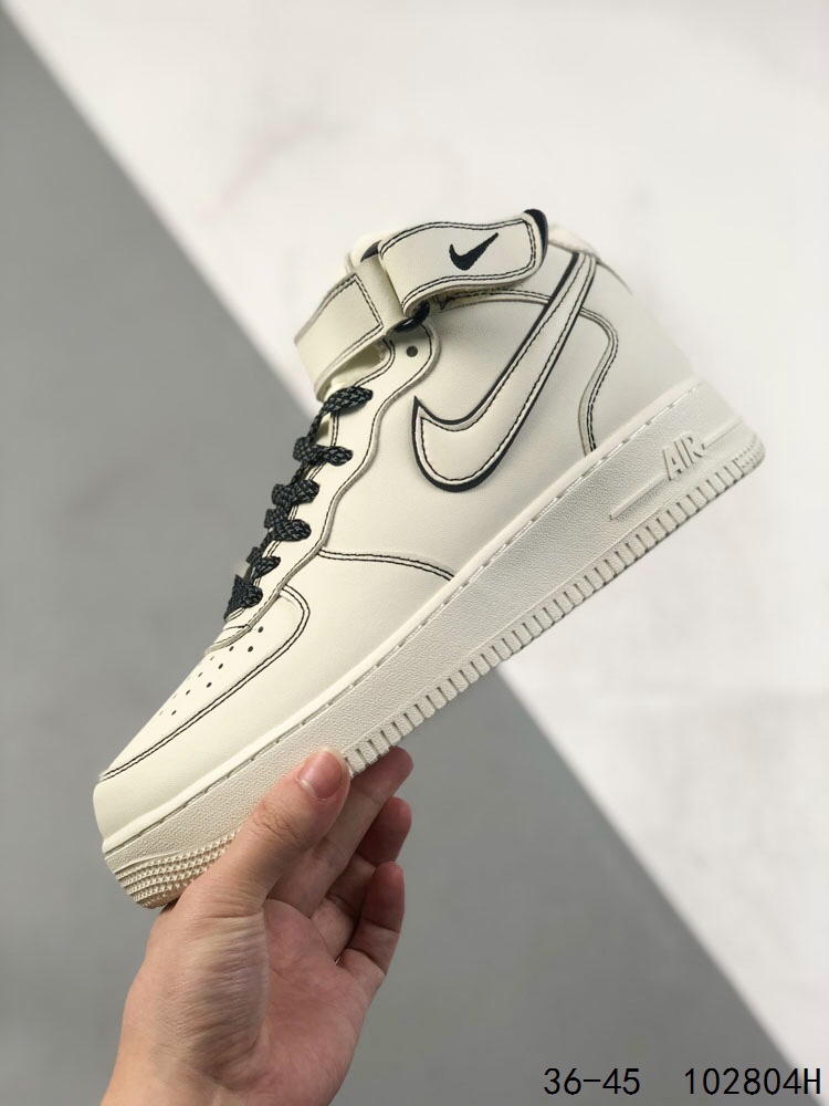 Giày thể thao cổ cao Nike Air Force 1