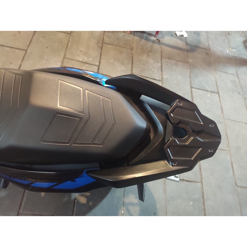 Cảng Winner X kiểu Robot