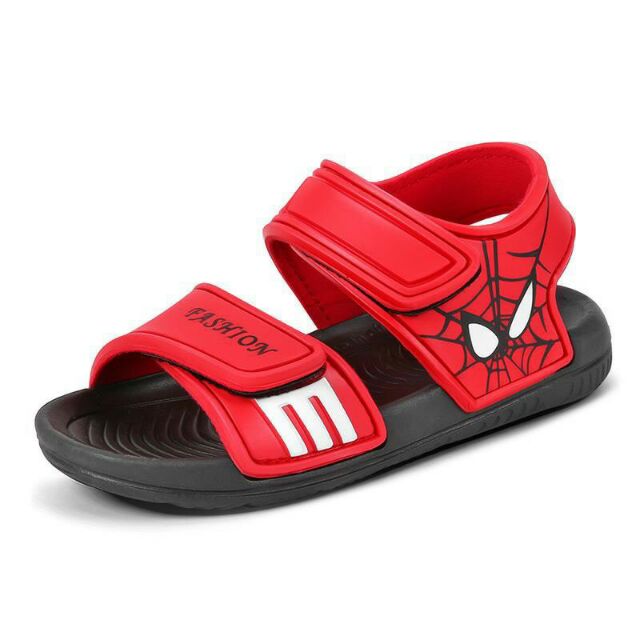 Giày sandal bé trai