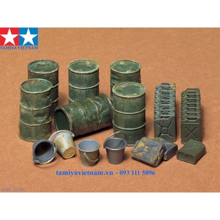 [TAMIYA] 35026 Mô hình thùng phuy và các dụng cụ khác đựng nhiên liệu 1/35 SCALE JERRY CAN SET