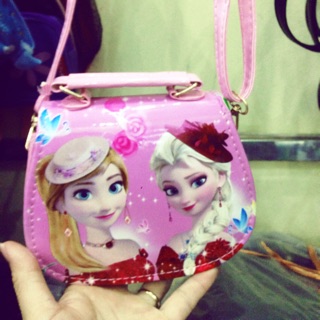 Túi đeo trẻ em Elsa