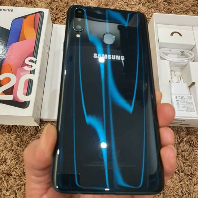 Điện thoại Samsung Galaxy A20s 32GB | BigBuy360 - bigbuy360.vn