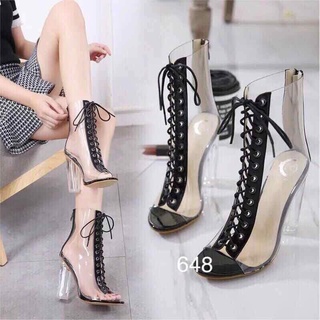 GIÀY BỐT TRONG ĐAN DÂY