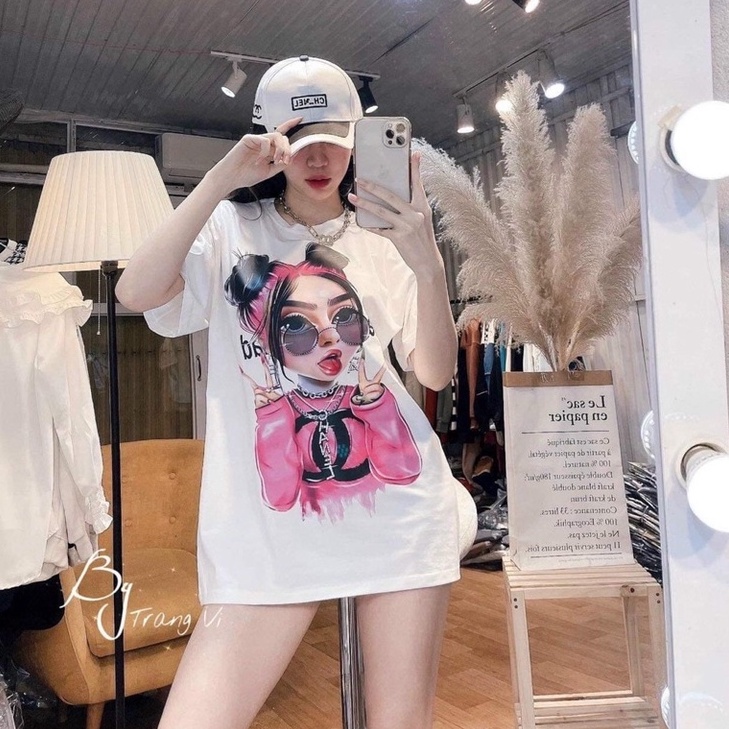 Áo thun tay lỡ cô gái đeo kính DAISY BELLE năng động, sành điệu, thoải mái DS001