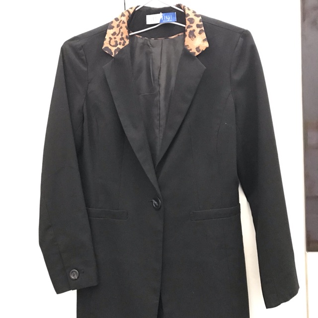 Áo vest hàn quốc cổ phối hoạ tiết beo