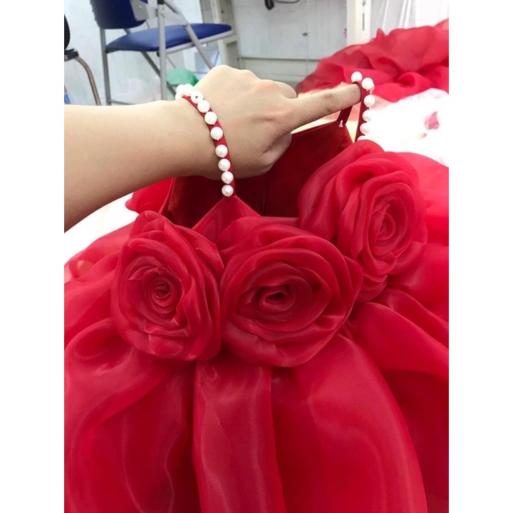 Váy Công Chúa 2 Dây Cho Bé Yêu, Đầm Công Chúa 2 Dây Thiết Kế 3 Bông Hoa Hồng Trước Ngực Tinh Tế Siêu Chảnh