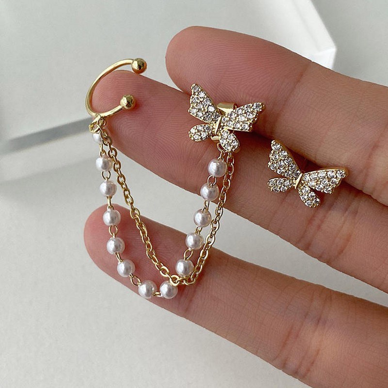 Đôi bông tai kiểu Hàn Quốc thanh lịch đính ngọc trai + đá giả hình bướm tua rua cho nữ đơn giản