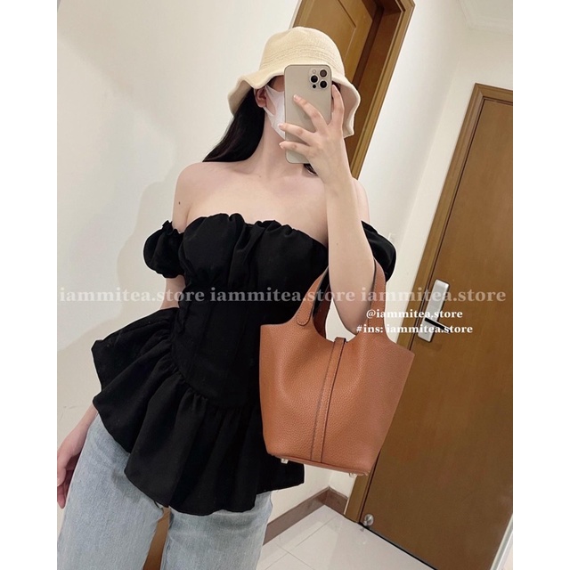 Áo Trễ Vai tay Bồng mang lại vẻ xinh xắn, trẻ trung, năng động cho các nàng Freesize