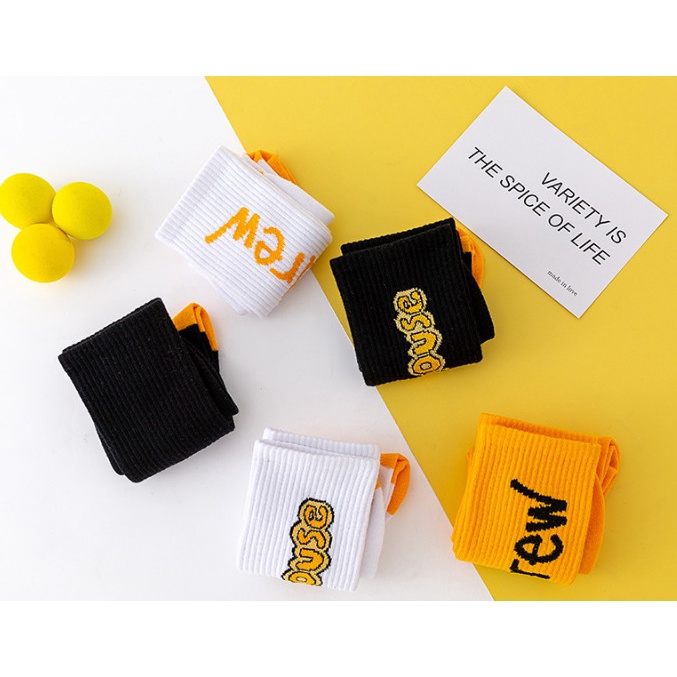 Vớ Tất DREW HOUSE cao cổ Nam Nữ phong cách trẻ trung, năng động.