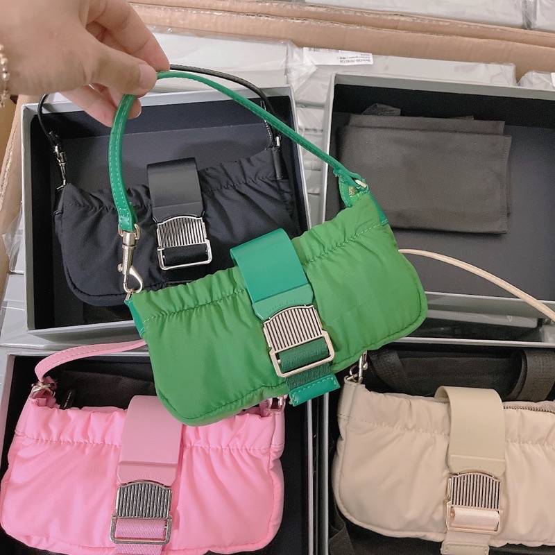 C.n.k túi vải nylon phong cách mới cho nữ, túi đeo vai mini thiết kế mới