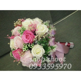 BÓ HOA CƯỚI HỒNG SEN PHỐI KEM DA
