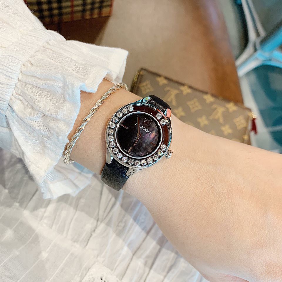 Đồng hồ nữ Swarovski Lovely Crystals 5242898