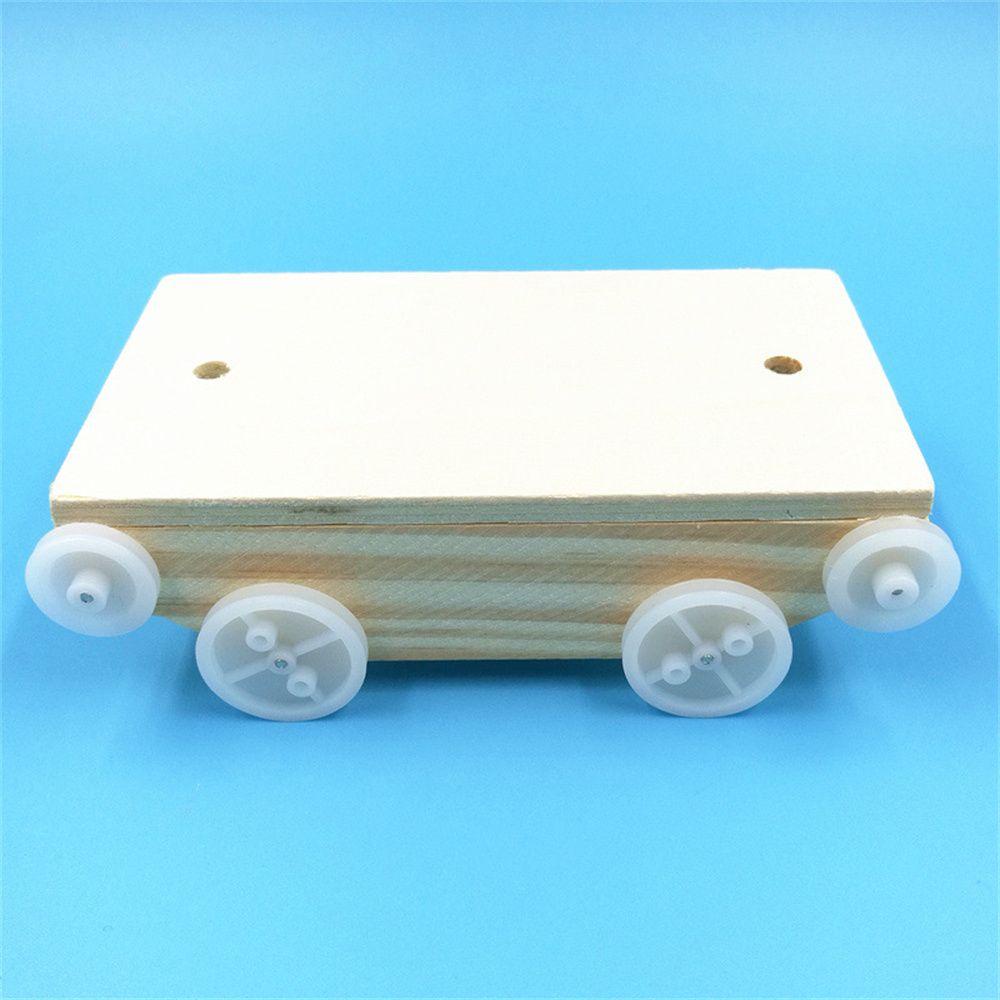 SUSANS Mô Hình Xe Tăng Bằng Gỗ Sử Dụng Năng Lượng Mặt Trời