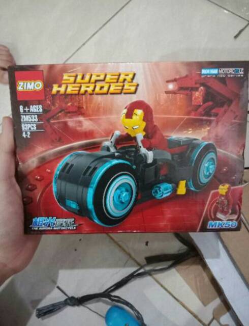 Mô Hình Lego Nhân Vật Siêu Anh Hùng Người Sắt Lái Xe Mô Tô