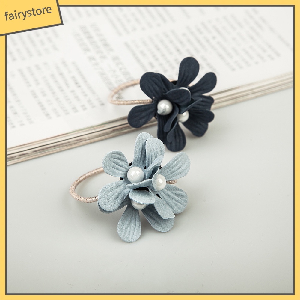 Dây Cột Tóc Hoạ Tiết Hoa Trà Đính Ngọc Trai Nhân Tạo