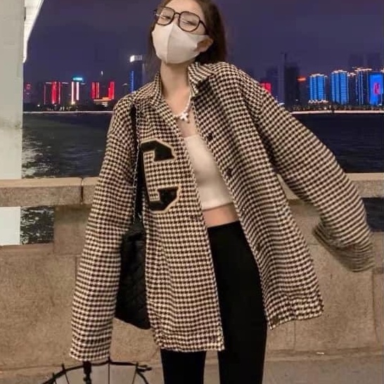 Sơmi Dạ TWEED Thêu Chữ C Áo Khoác Dạ Kẻ Caro Đen Trắng Oversize Freesize Form Rộng Hàn Quốc | WebRaoVat - webraovat.net.vn