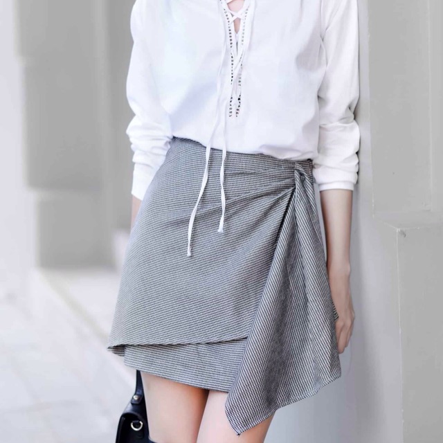 Chân váy thiết kế chọn live | BigBuy360 - bigbuy360.vn