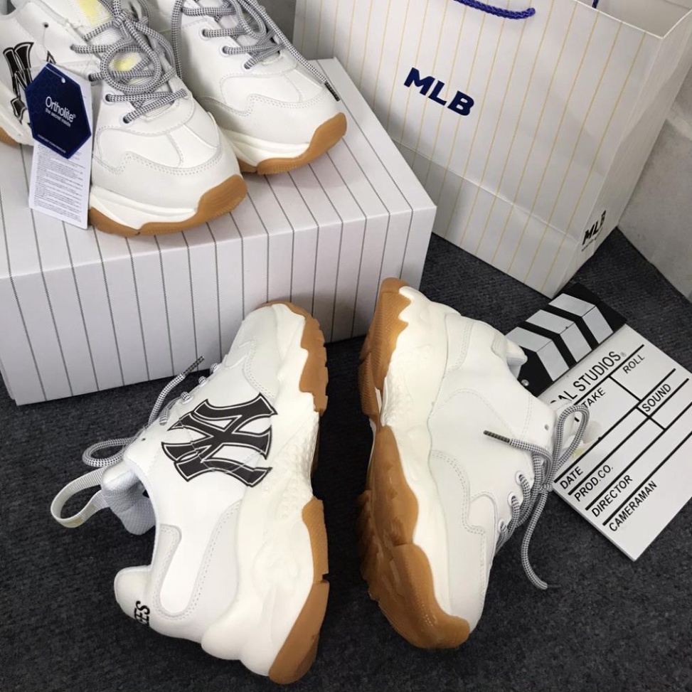Giày sneaker MLB NY đen đế nâu, Giày thể thao nam nữ NY đen da bò tăng chiều cao 4cm full size | BigBuy360 - bigbuy360.vn