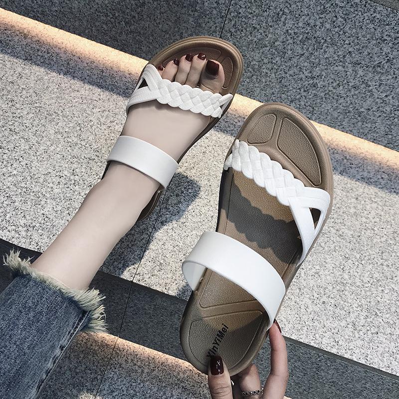 ☸℡new summer flip-flop platform slippers female non-slip beach shoes fashion flat simple sandals and slippers outer wear slope heel